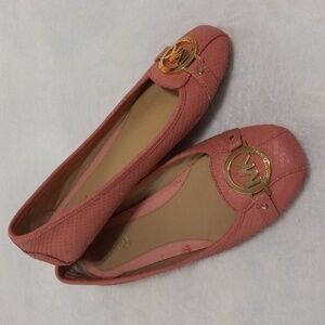 Michael Kors Fulton Pink Snakeskin Embossed Leather Monogram Loafers